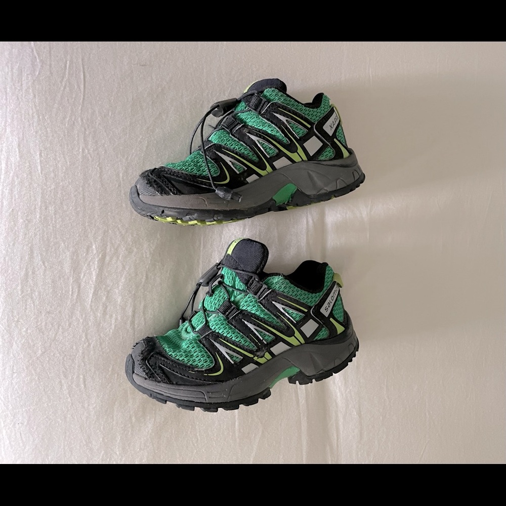 Little Boys shoes, Salomon, green, size 10